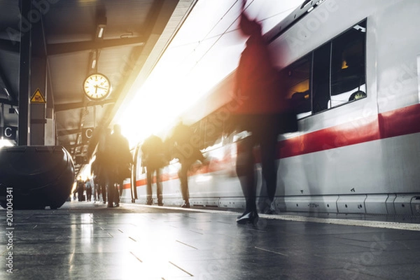 Obraz Menschen am Bahnhof 