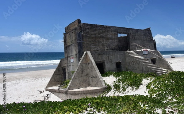 Fototapeta Bribie Island, Australia - Dec 29, 2017. Fort Bribie, Gun emplacement in Bribie Island National Park. The naval site of Fort Bribie was built at the outbreak of WWII.