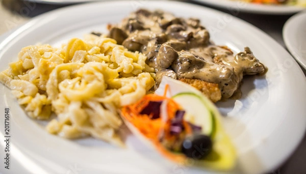 Obraz Geschnetzeltes mit Spätzle