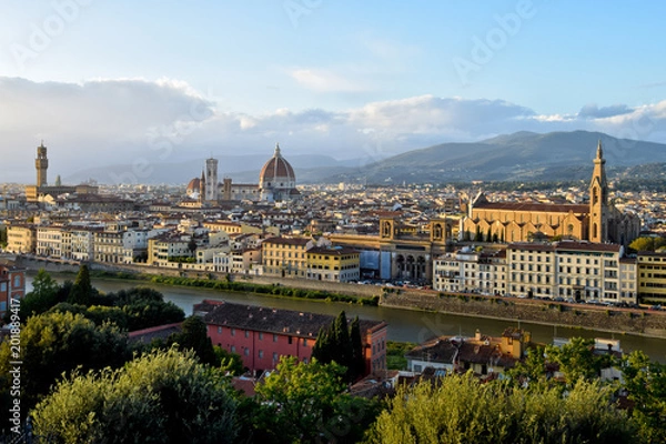 Fototapeta Panoramic view of Florence before sunset in the autumn.