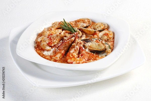Fototapeta tomato sauce with shrimp