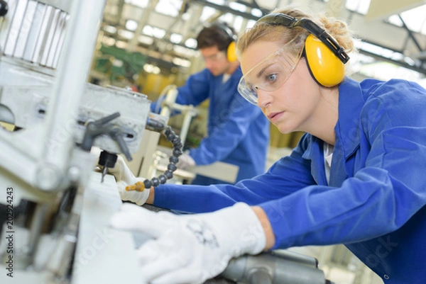 Fototapeta manipulowanie materiałem