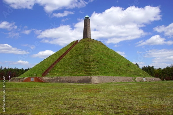 Obraz The Pyramid of Austerlitz,the Netherlands. The 36-metre-high pyramid was built in 1804 by Napoleon's soldiers.
