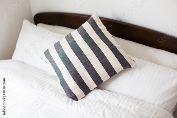 Fototapeta クッションのあるインテリア