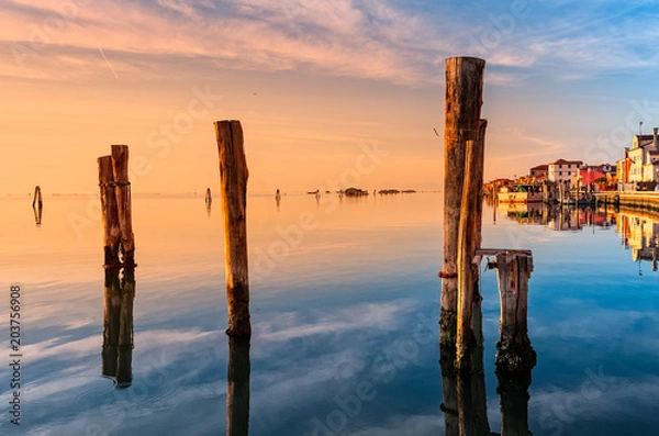 Obraz Romantic sunset on the Venice lagoon. Island of Pellestrina.