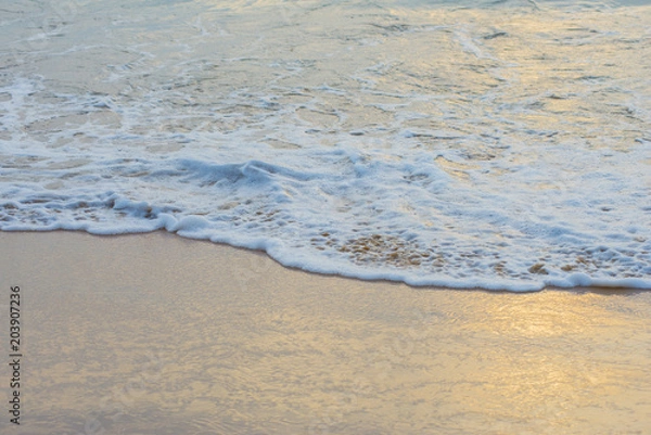 Fototapeta Beach bubble waves