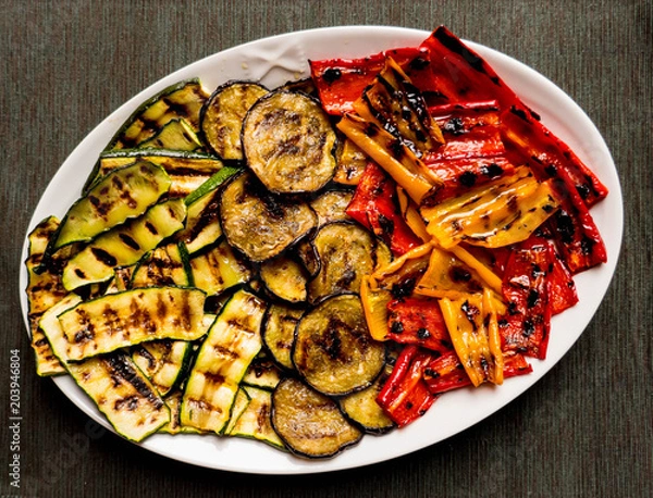 Obraz grilled colored vegetable dish