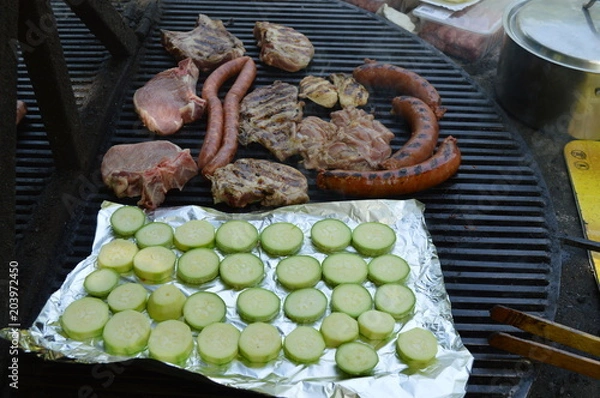 Obraz Meat and vegetable at grill