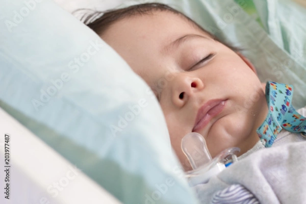 Obraz Hamakta uyuyan bebek