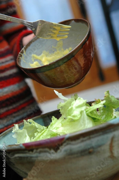 Obraz sos i sałatka