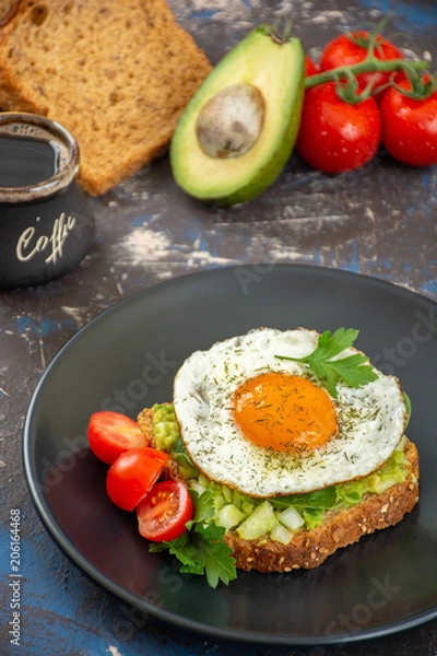 Obraz Avocado egg toasts
