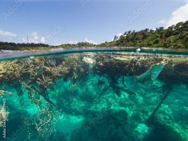 Fototapeta Floating garbage