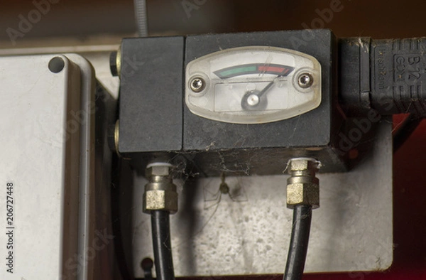 Fototapeta Differential pressure switch