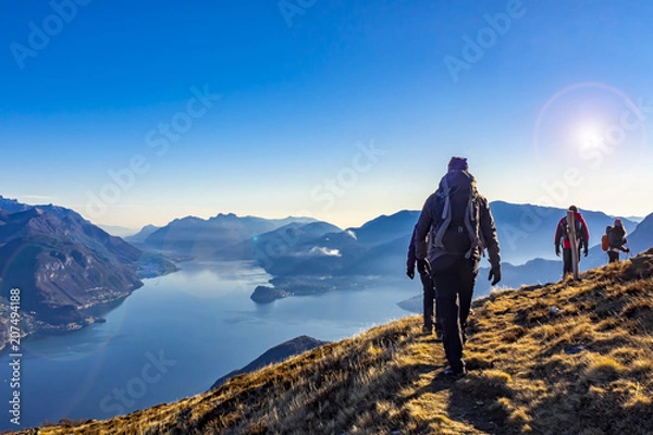 Obraz Trekking po jeziorze Como