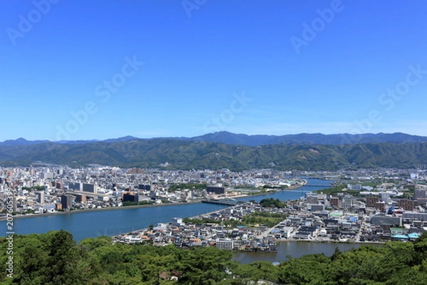 Fototapeta 五台山展望台から工石山を眺める　春