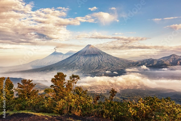 Obraz Fire Volcanoes (Active), Acatenango i Agua, View From Pacaya, Gwatemala