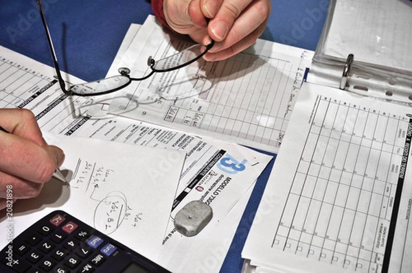 Fototapeta COMPILAZIONE MODULO 730