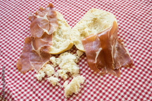 Obraz smoked ham sandwich making