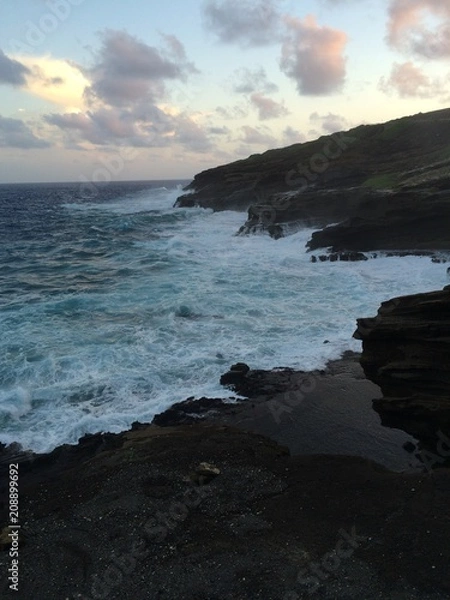 Obraz Sunsetting on big waves 