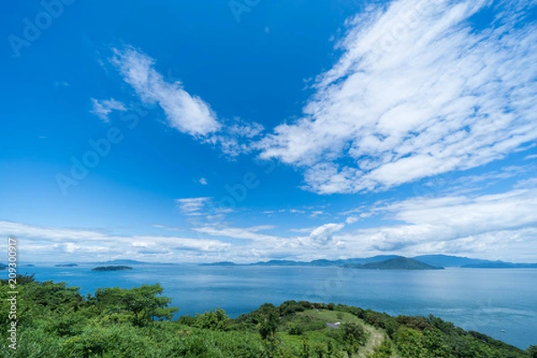 Obraz 瀬戸内海と空　香川県さぬき市から小豆島方面を撮影