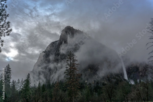 Obraz Storm Clouds lifting