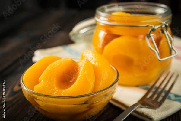Obraz Peach canned