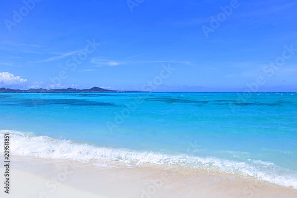 Obraz 美しい沖縄のビーチと夏空