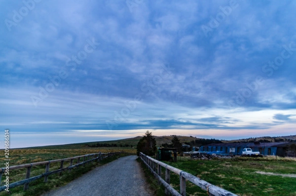 Fototapeta 春の美ヶ原高原