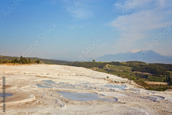 Fototapeta Natural travertine pools and terraces in Pamukkale.