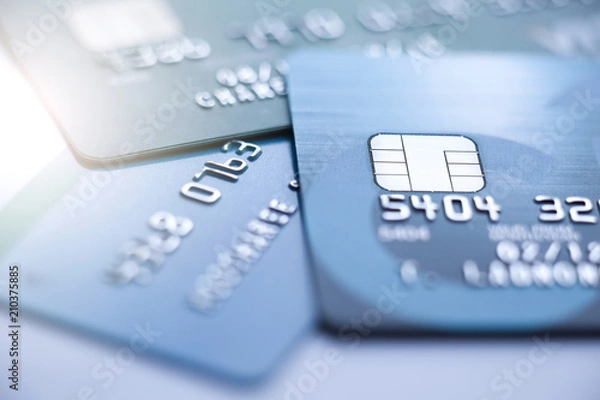 Fototapeta Koncepcja finansów, selektywne mikroczipa na kartę kredytową lub debetową.