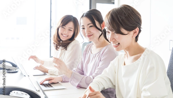 Fototapeta 女性のビジネスシーン