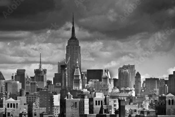 Fototapeta View of New York City from the Brooklyn Bridge