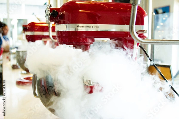 Obraz Nitrogen Ice Cream