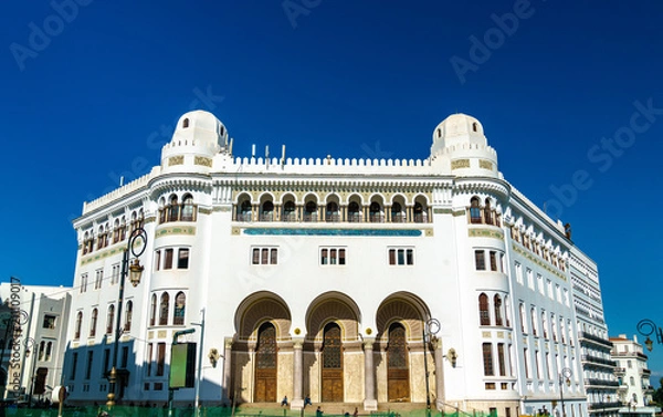 Fototapeta Grand Poste Office of Algiers, neo-mauretański budynek w Algierii