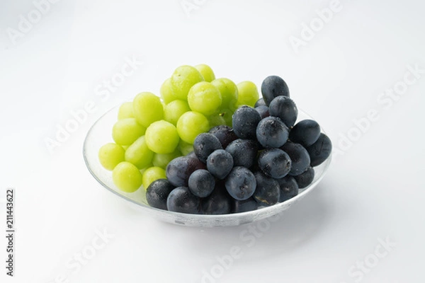 Obraz ぶどう二種（シャインマスカット、ナガノパープル）