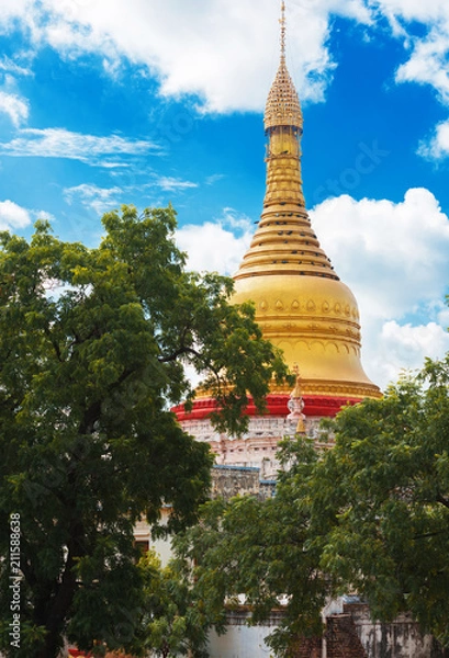 Fototapeta View of the ancient pagoda in Bagan, Myanmar. Vertical.