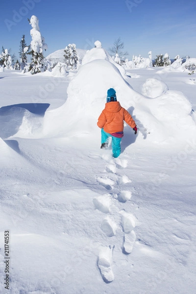 Fototapeta 雪景色と子供