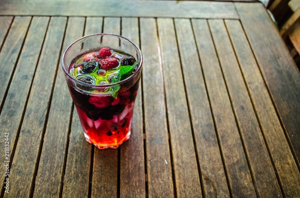 Obraz lemonade in the garden