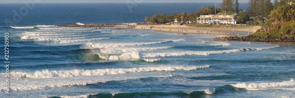 Obraz Snapper Rocks, iconic surf spot and the most southerly beach of the Gold Coast, Australia