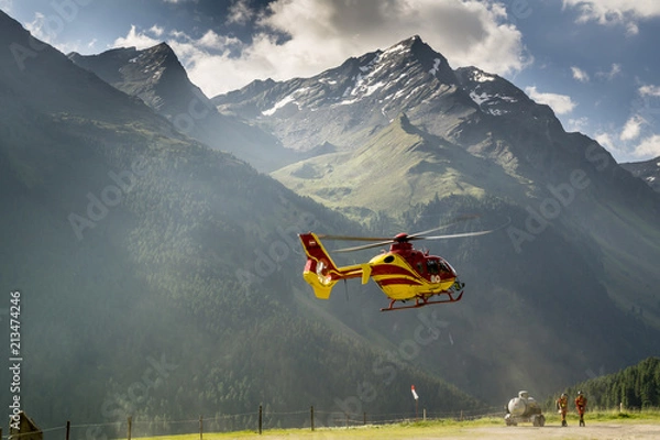 Obraz bergrettung mit hubschrauber