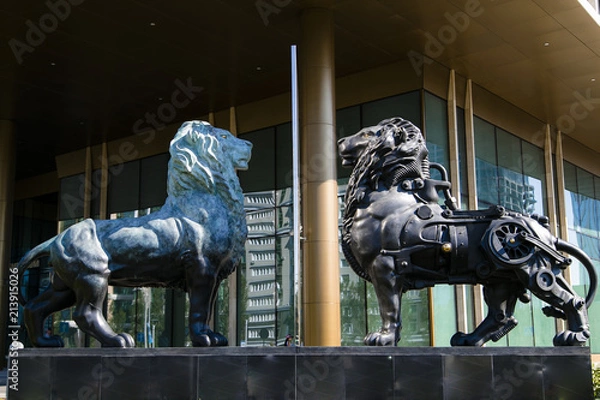 Obraz two lions sculpture