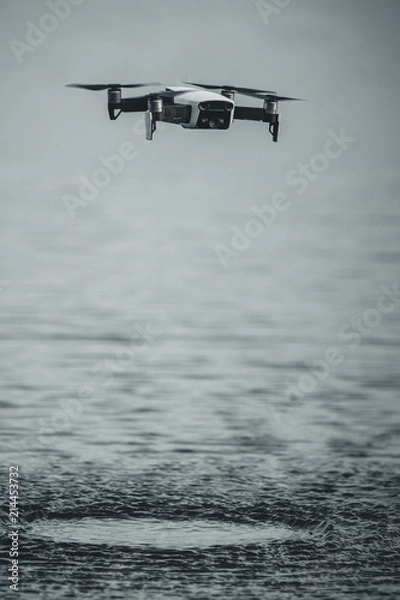 Obraz Drohne über dem See