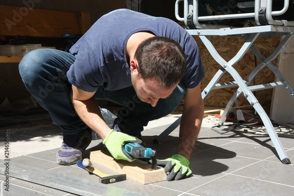 Obraz Enjoyment in carpentry