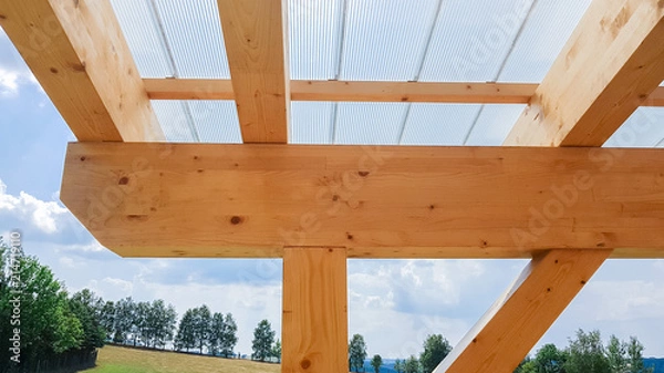 Fototapeta Balken auf Dach Deckenbalken mit Plexiglas Überdachung