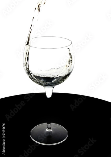 Obraz White wine pour