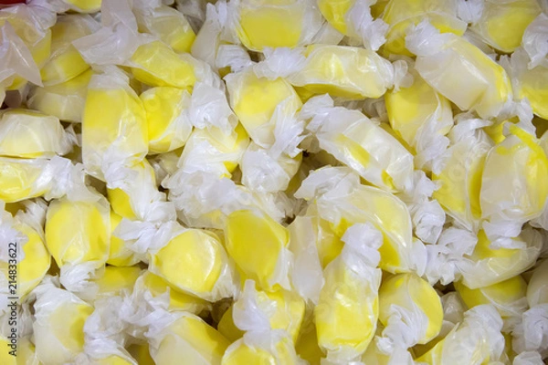 Obraz Yellow taffy in a pile