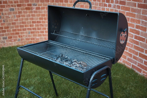 Obraz Black barrel grill.