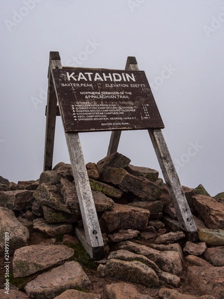 Obraz Katahdin Summit Sign, Appalachian Trail Terminus North, Maine, Baxter