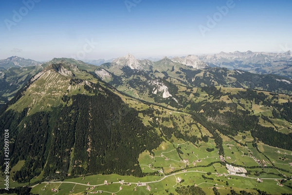 Obraz Gleitschirmfliegen in Gstaad