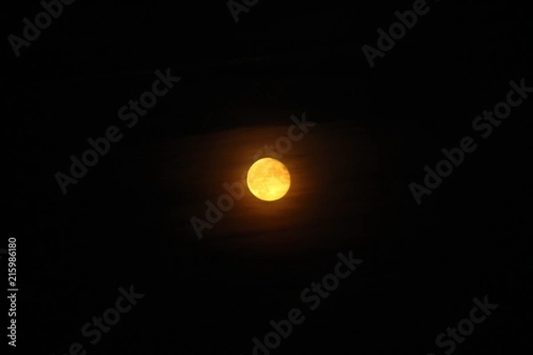 Obraz Wunderschöner Mond am Nachthimmel 